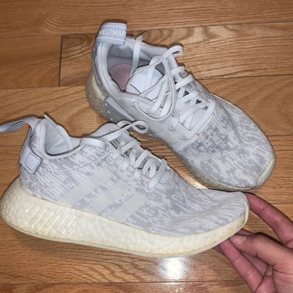 adidas Shoes - Adidas NMD R1